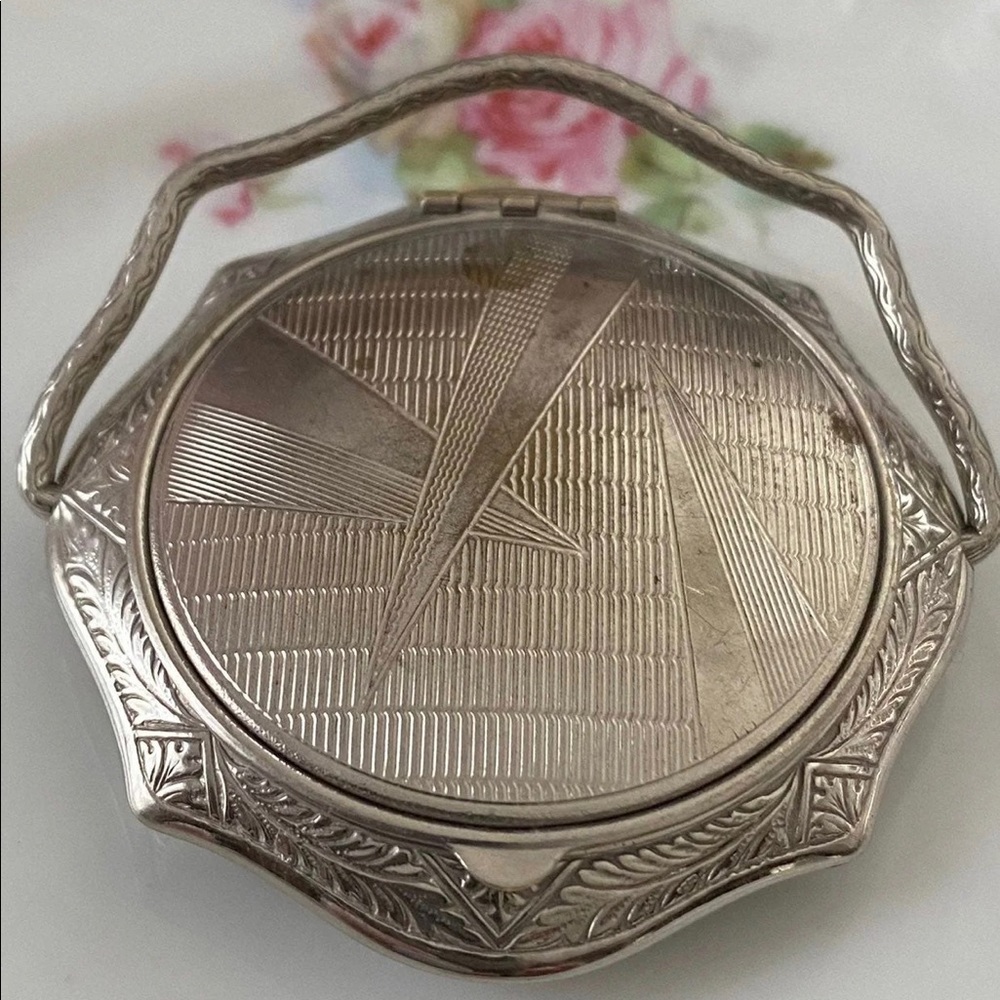 Rare Vintage Coty Paris Air Spun Powder Compact. (Final Price)